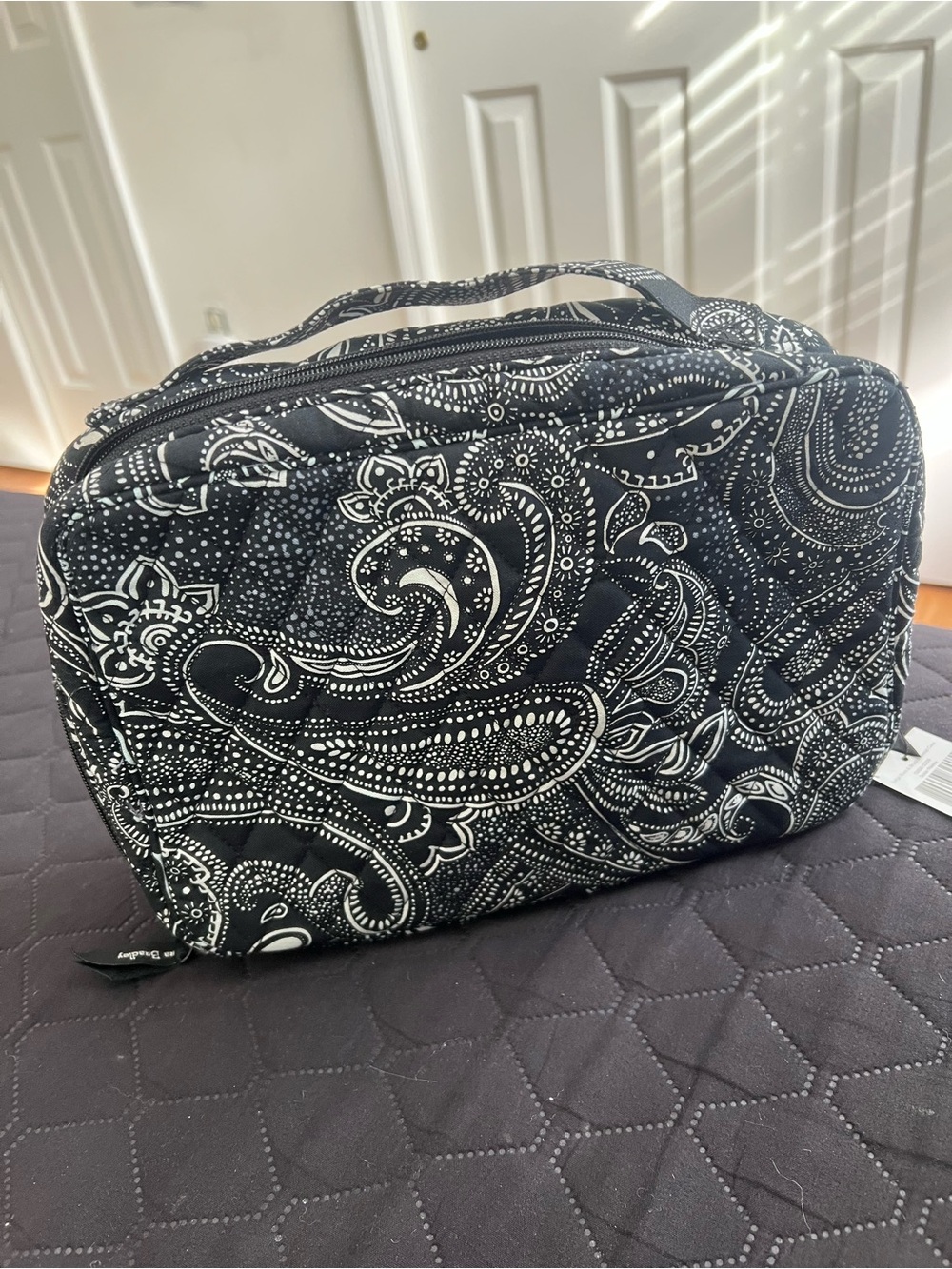 Vera Bradley Large Blush and Brush Makeup Case Bag Stellar Paisley NWT